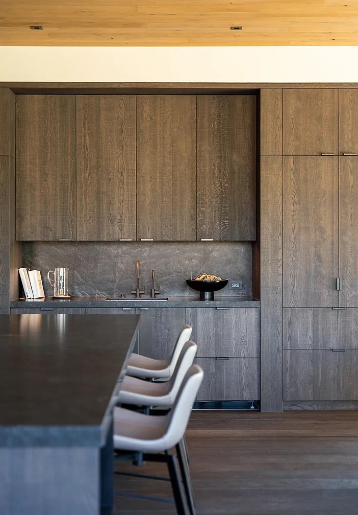 Warm wood kitchen cabinetry